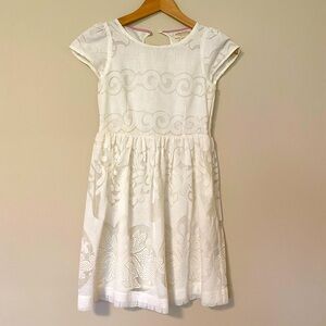 Beautiful white lace Johnnie B Boden dress
